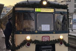 Der Weihnachtsmann fährt S-Bahn!