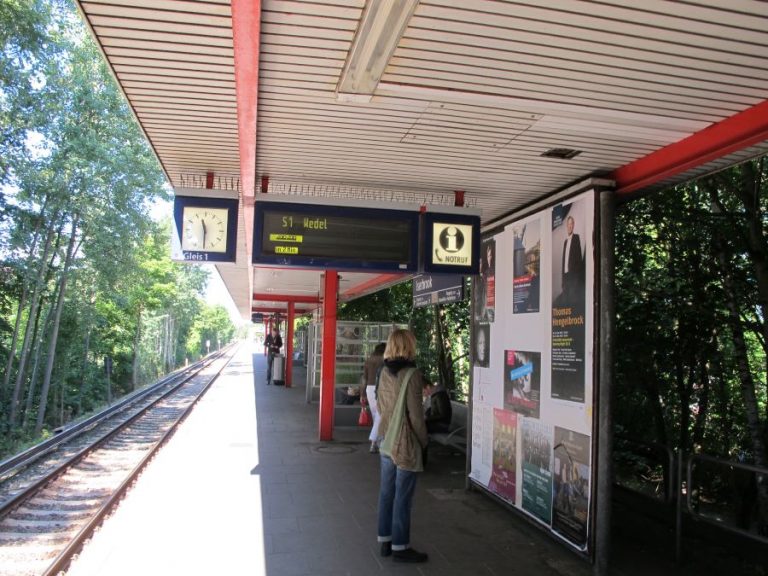 Die S-Bahnstation Iserbrook wird modern