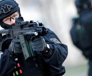 Deutsche Polizei verhaftet zwei mutmaßliche Mitglieder der IS-Terrorgruppe