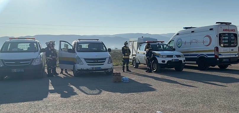 Medical teams provide first aid and urgent health care to Syrian returnees upon their arrival at the Jussiyeh border crossing with Lebanon, on 3 March 2026.
