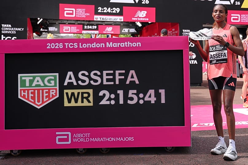Assefa improved her time, breaking the women's marathon world record in London, 26 April 2026.