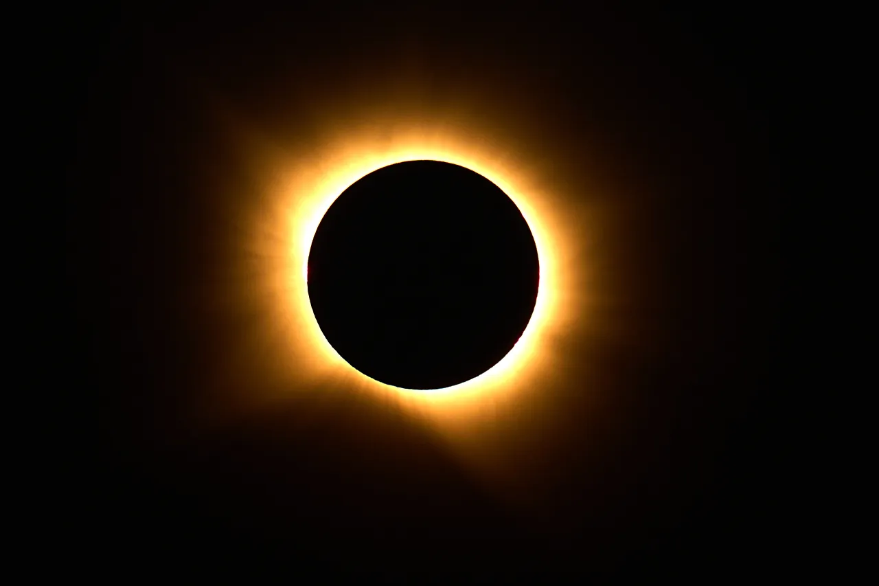 The moon covers the sun during a total solar eclipse in Palencia, Spain