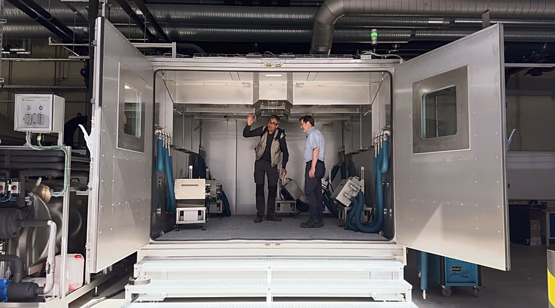 Euronews Earth inside one of the ‘torture chambers’ pushing EV batteries to their limits.